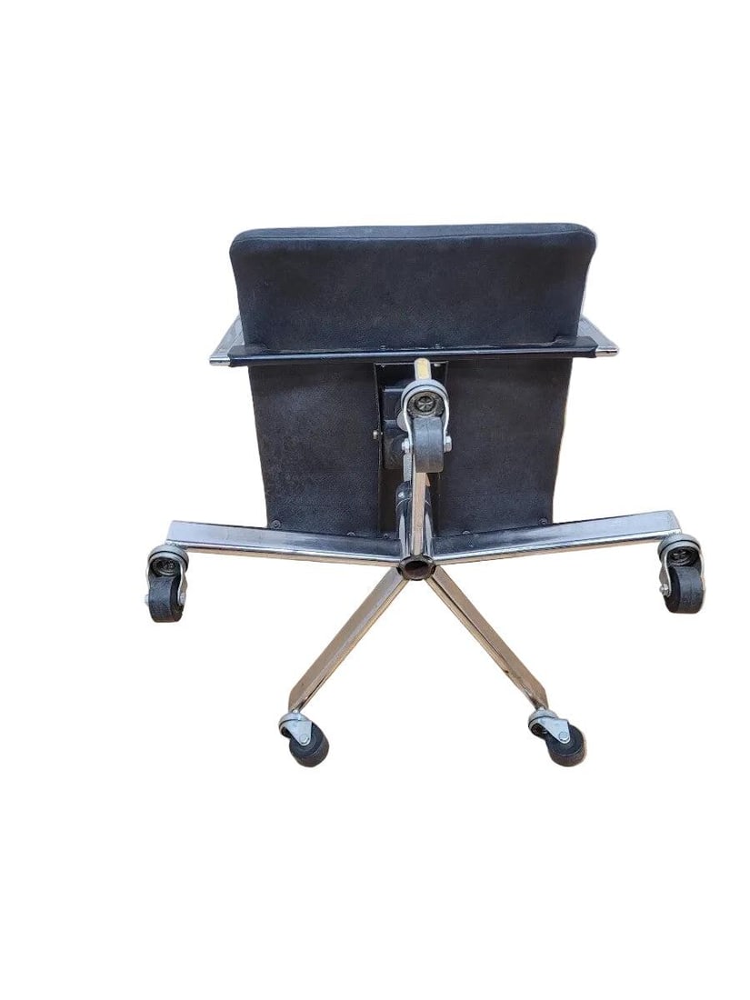 MCM Herman Miller Swivel Office Chair Newly Reupholstered - 5
