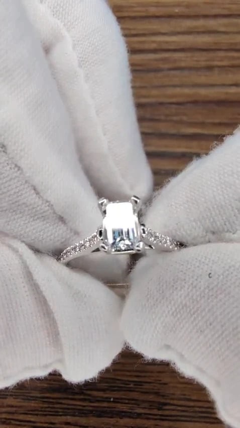 GIA Certified .54ct Natural Emerald Cut diamond ring 18kt gold *v - 2