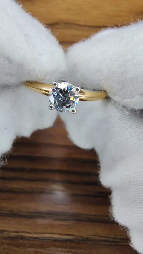 GIA Certified .60ct round cut natural diamond solitaire ring classic G/Vs *v - 2