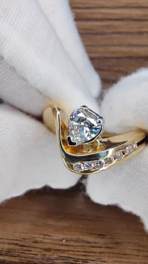 GIA certified .61ct Natural Heart Diamond Ring 14kt Classic G/I1 *v - 2