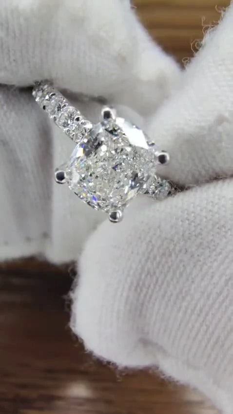 GIA certified 1.02ct. Cushion cut natural diamond ring 18kt H/VS *v - 2