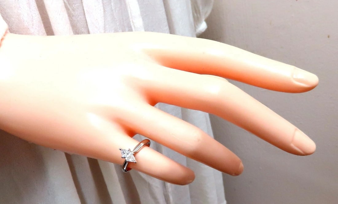 .52ct Natural Marquise Diamond Solitaire Engagement Ring 14Kt *v - 5