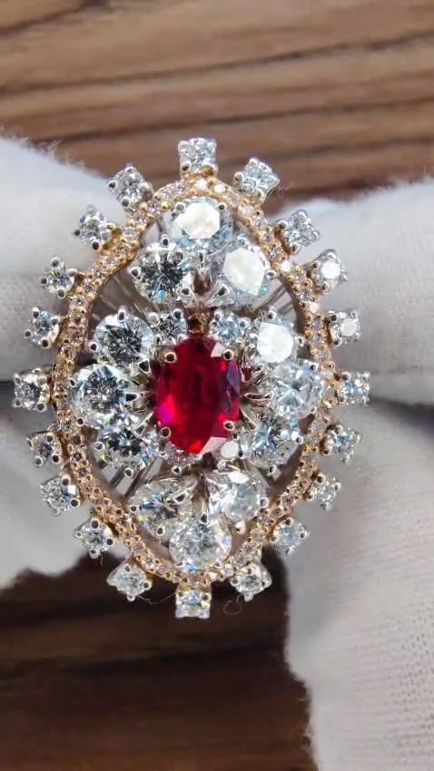 GIA Certified 6.01ct natural no heat supreme ruby diamonds cluster ring 18kt*v - 2