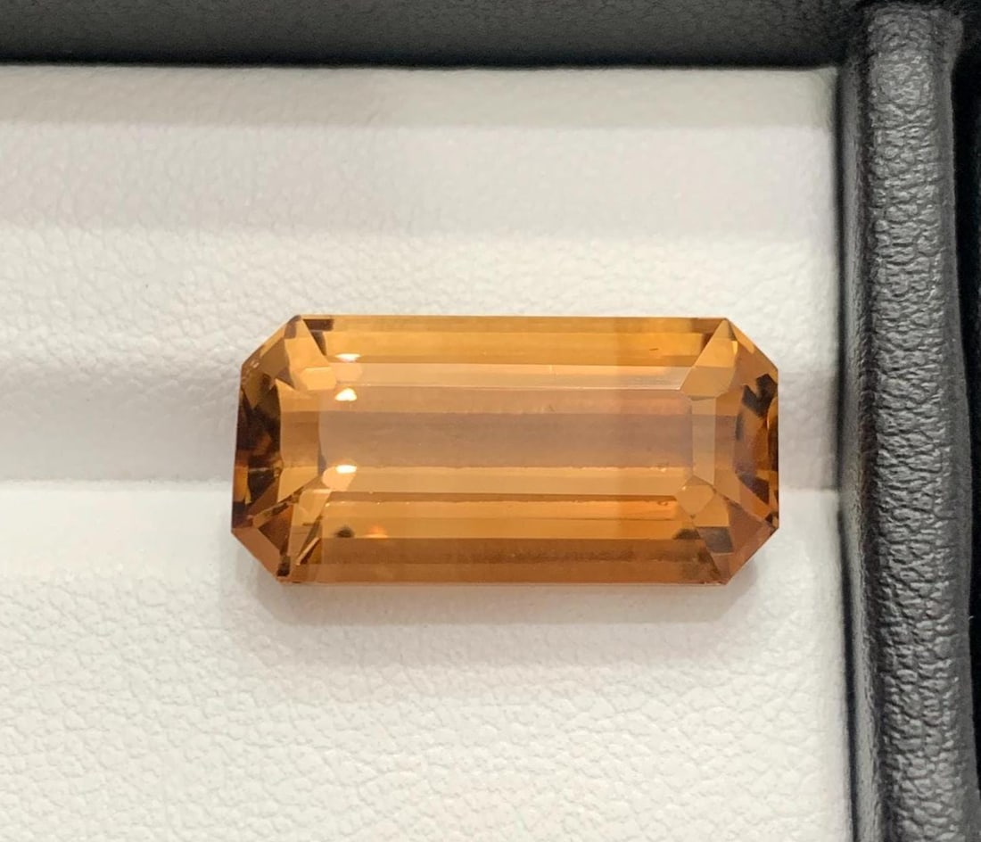 Rich Brown Topaz Gemstone: Long Emerald Cut, November Birthstone (17.50 Carat) - 2