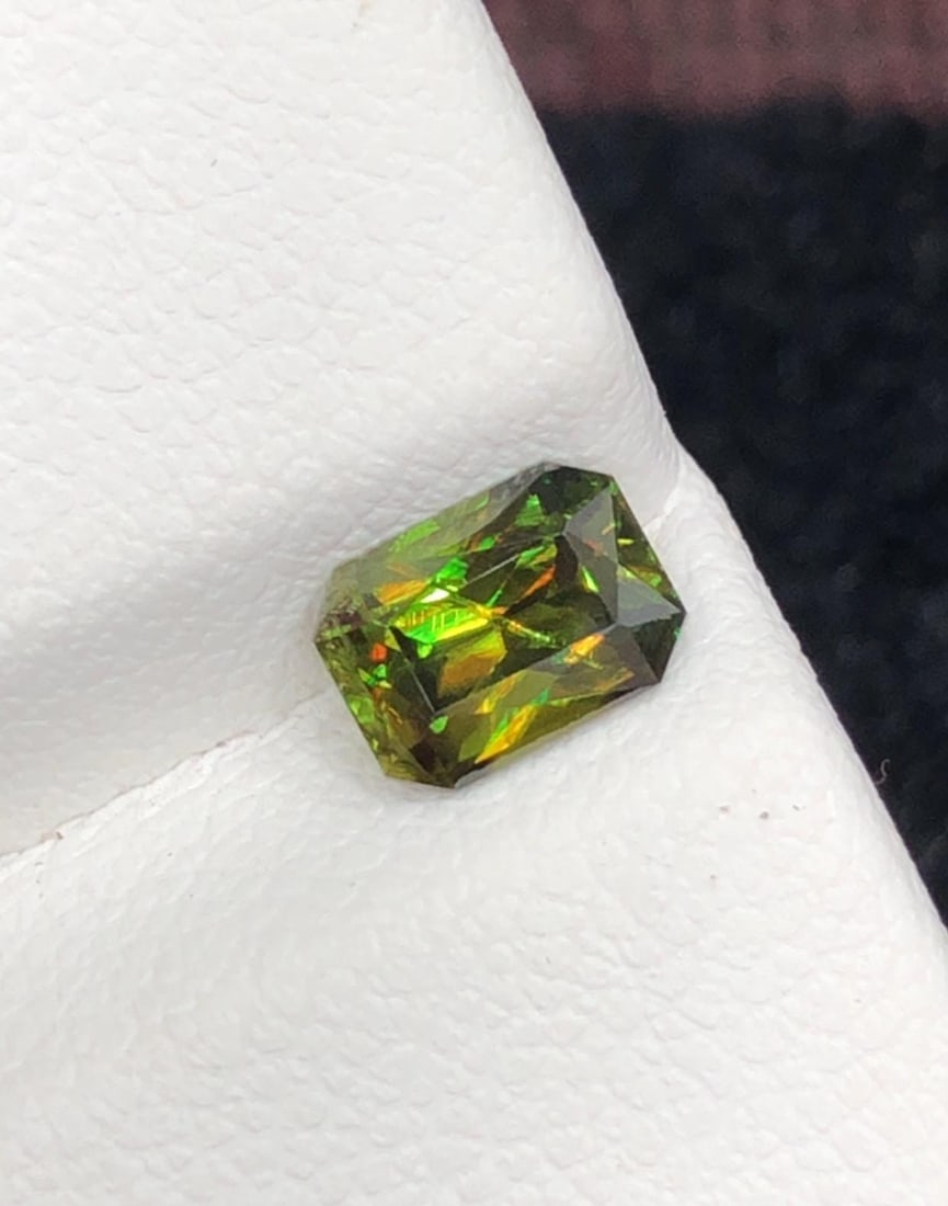 1.02 Carat Chrome Green Sphene Gemstone From Skardu Pakistan, Sparkling Fire Gem - 2
