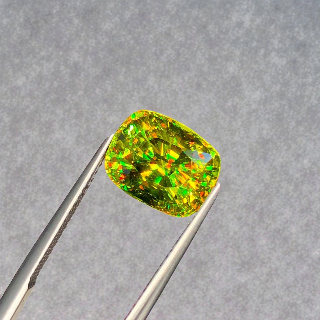 Green Sphene Ring Stone, Full Fire Sphene Titanite Gemstone (1 of 7)