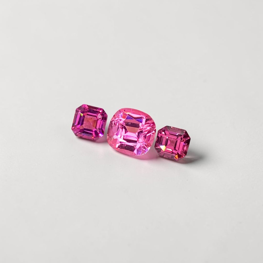 Pink Tourmaline Gemstone with Spinel Pair for Ring Making (1 of 5)