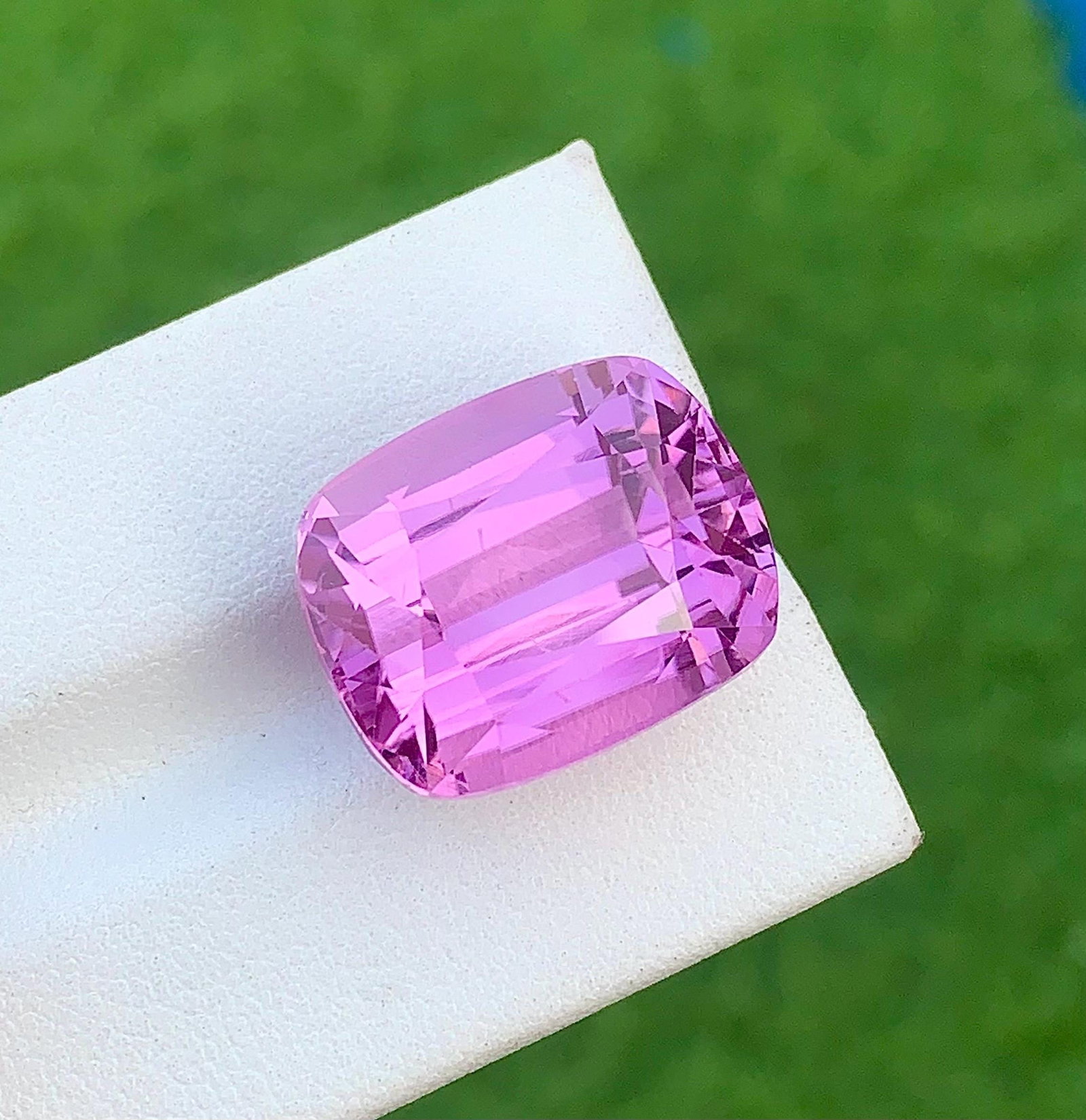 Purplish Pink Kunzite Gemstone, Cushion Cut Stone From Afghanistan, 26.850 Carat: Discover the captivating beauty of our Purplish Pink Kunzite Gemstone. This Purplish Pink Kunzite Loose Gemstone features an exquisite Cushion Cut, boasting pristine clarity with a VVS finish. A