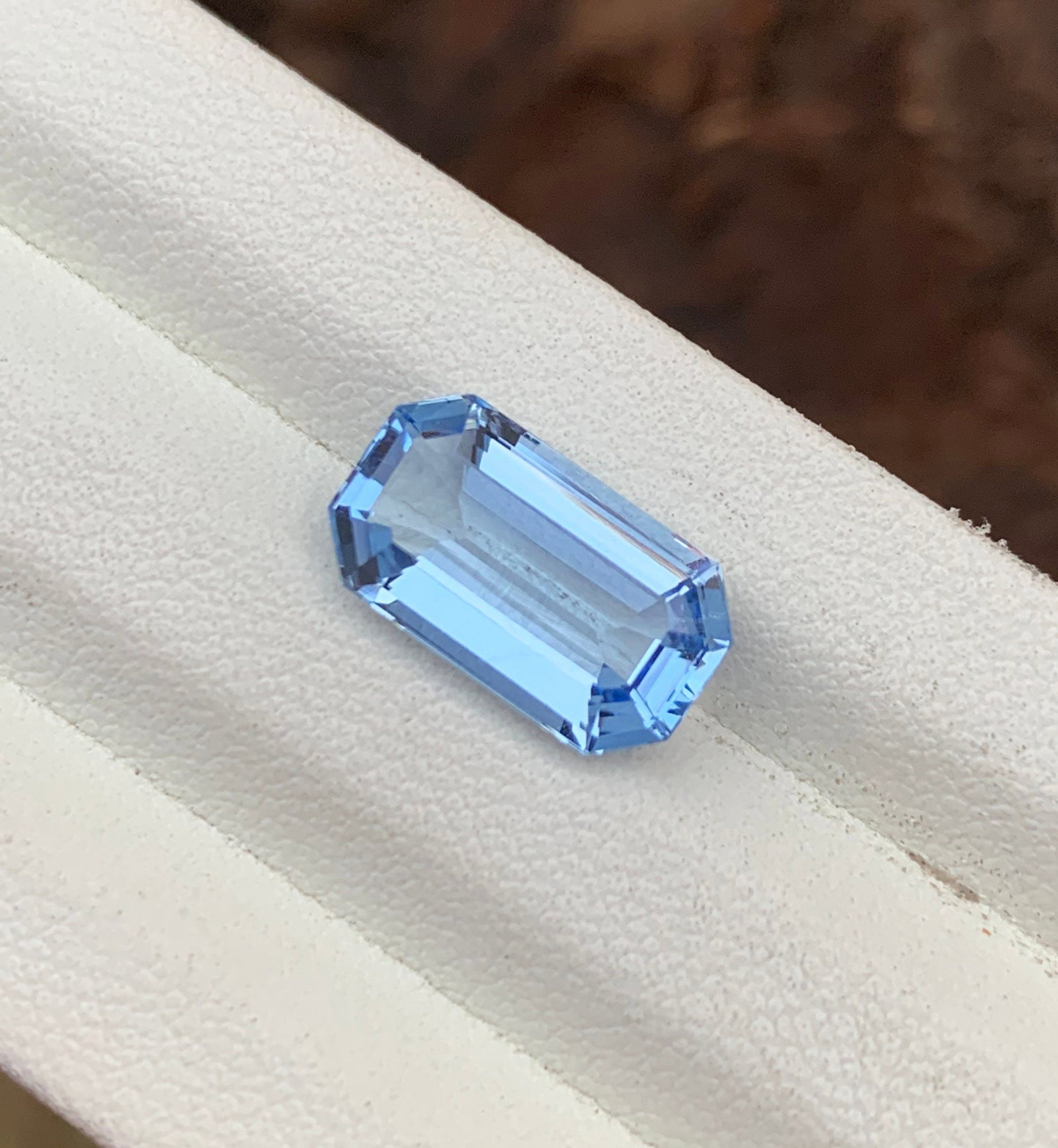 Santa Maria Aquamarine Gemstone: 3.95 CT Emerald Cut, Natural Blue - 2