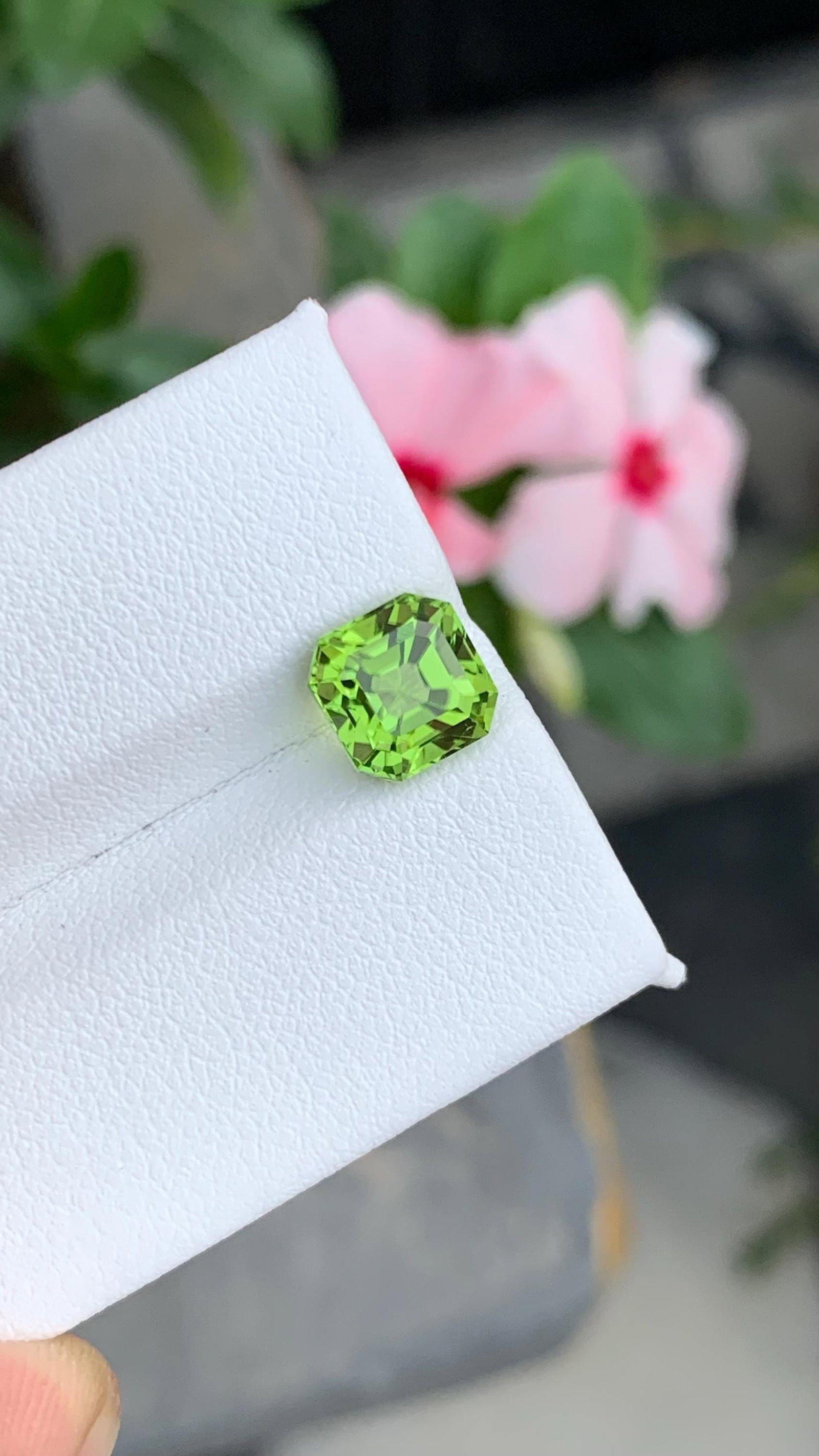 Sapat Mine Peridot Assher Cut Gemstone For Ring - 2.53 Carat: Gemology: * Weight : 2.53 carat * Dimension : 7.2*7.2*5.9 mm * Color : Green * Clarity : VVS * Shape : Asscher Cut * Hardness : 6.5 - 7 * Mineral Class : Olivine * Origin : Pakistan * Associated