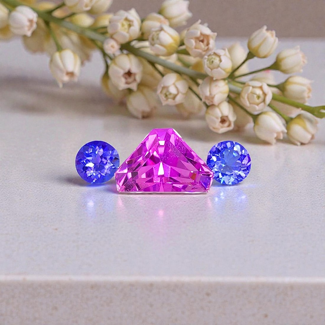 Deep Pink Kunzite Gemstone with Blue Tanzanite Pair For Ring Making (1 of 6)