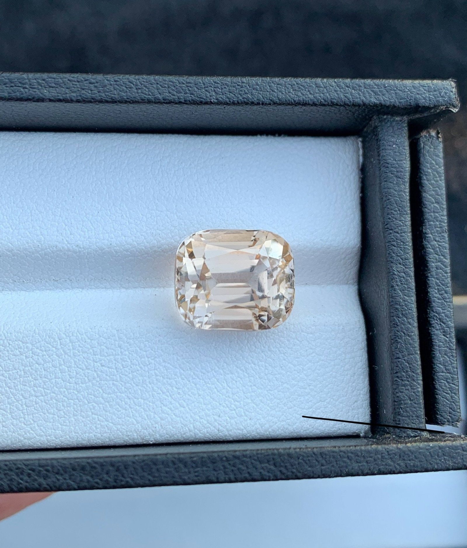 Handmade Sherry Topaz Gemstone: 12.20 CT Faceted Cushion Cut - 4