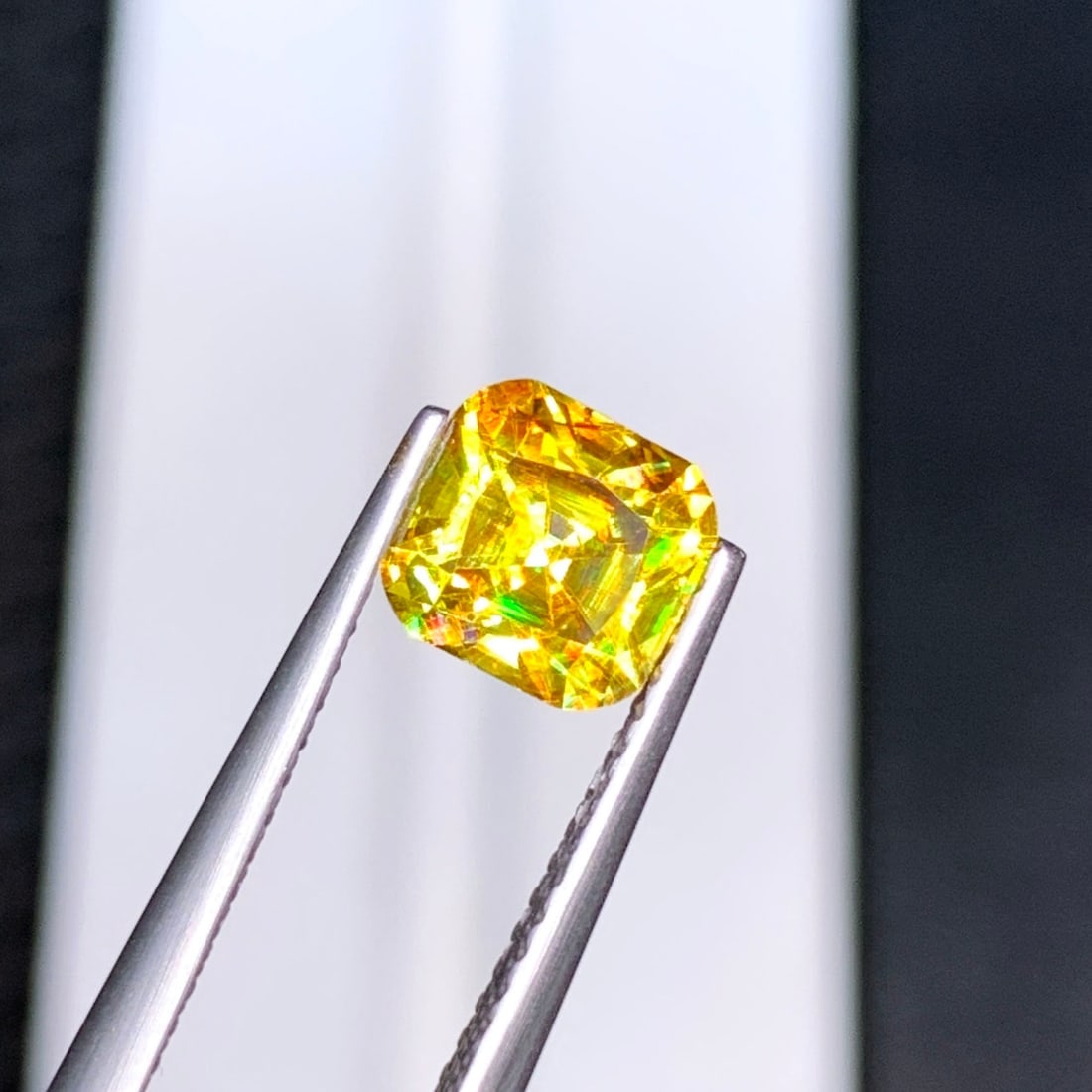 Full Fire Sphene Ring Stone, Yellow Sphene Titanite Gemstone For Jewelry - 2