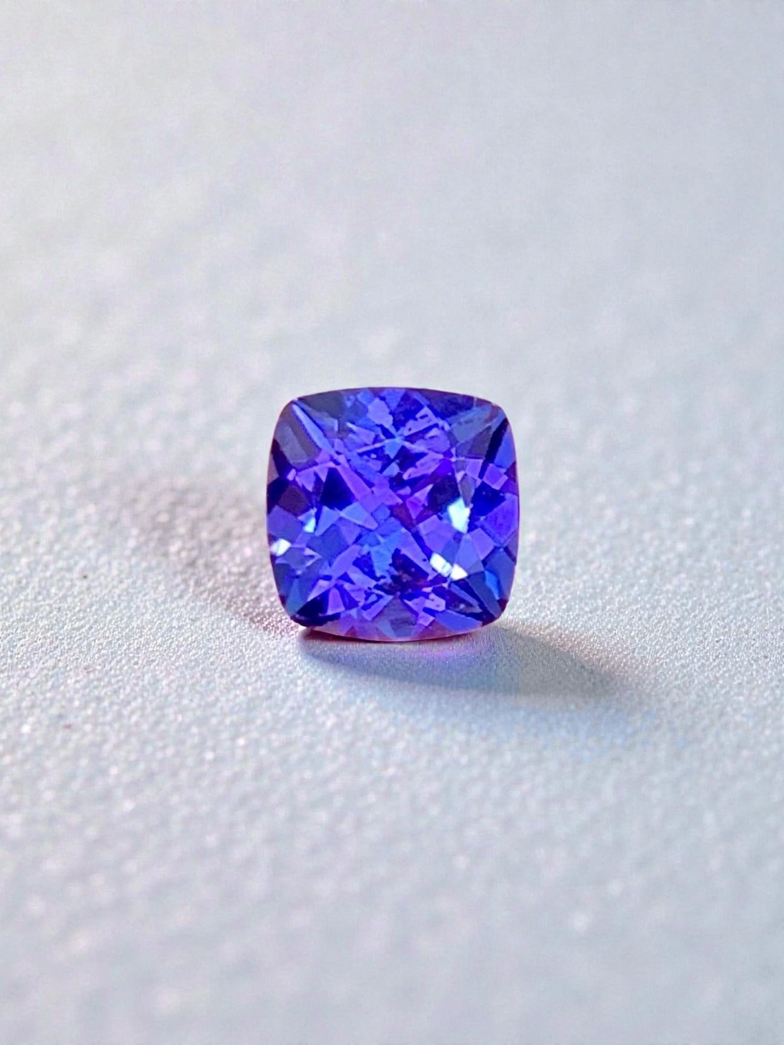 Royal Blue Tanzanite Ring Stone, Natural Tanzanite Gemstone: Royal Blue Tanzanite Ring Stone, Natural Tanzanite Gemstone Weight : 1.20 CTS Size : 6.3 x 6.3 x 04 mm Origin : Tanzania Cut : Square Cushion Cut Birthstone : December Hardness : 6 - 6.5 Clarity :