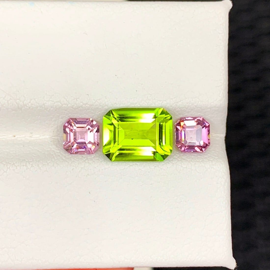 Olive Green Peridot Gemstone with Pink Spinel Stones For Ring - 4