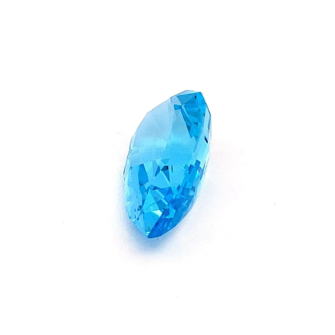 Fancy Pear Cut Swiss Blue Topaz Gemstones Pendant Size Loose Gemstones - 26.070 Ct - 4