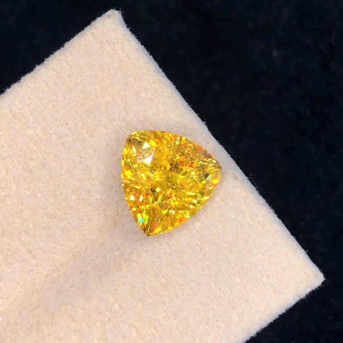 Trillion Cut Sphene Titanite Gemstone: Yellow Orange, 3.830 Ct - 7