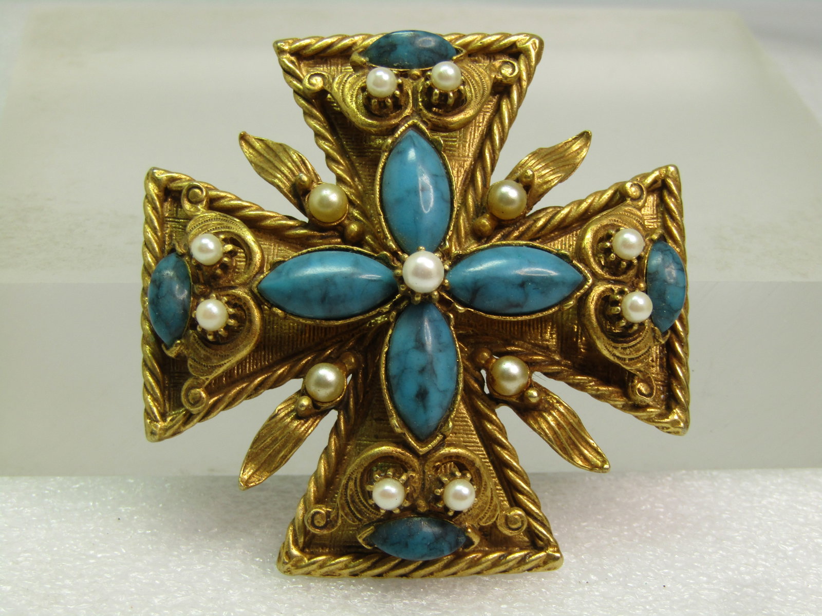 Vintage Florenza Maltese Cross Brooch, Faux Turquoise/Pearl, 1950's-1960's - 3