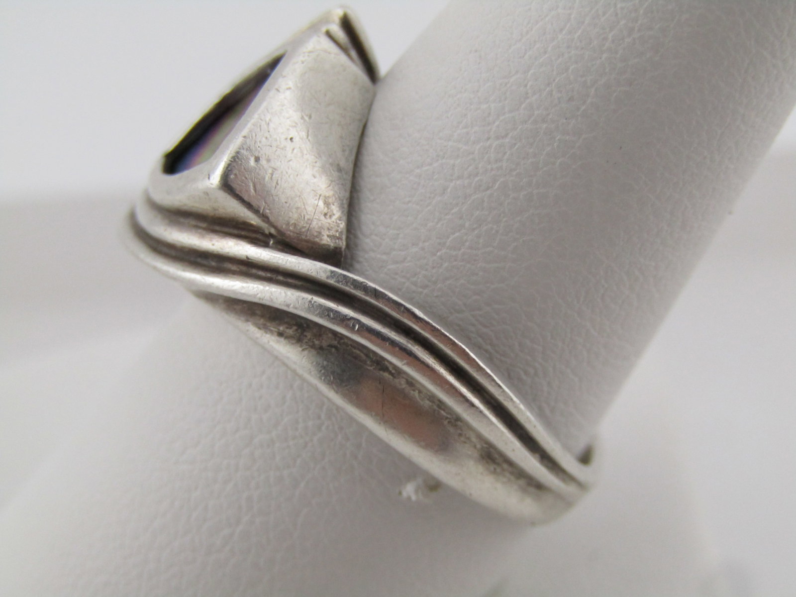 Vintage Sterling and Niobium Rainbow Shield Ring, Sz. 10.5, Unisex, Signed - 2