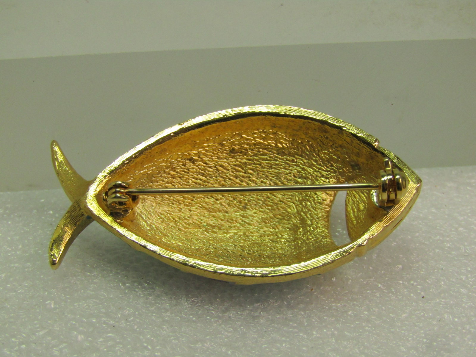 Vintage Enameled Fish Brooch, Lavender/Aqua, 1970's-1980's - 4