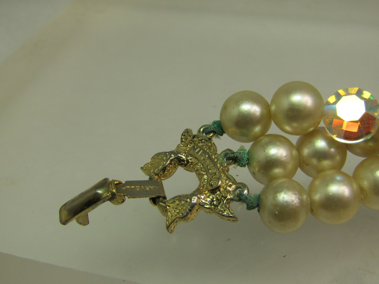 Vintage Triple Strand Faux Pearl Bracelet, AB Glass Beads, Signed Marvella. 1960's - 7