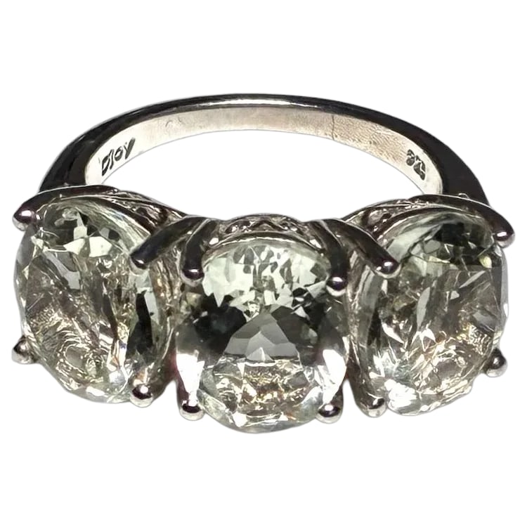 Estate Sterling Silver D'Joy Filigree Statement Ring: Title: Estate Sterling Silver D'Joy Filigree Statement Ring Description: Estate Sterling Silver D'Joy Filigree Statement Ring Hallmarked: 925 D'Joy Weighs: 2.9 grams Measures: US Ring Size 6 Date/Peri