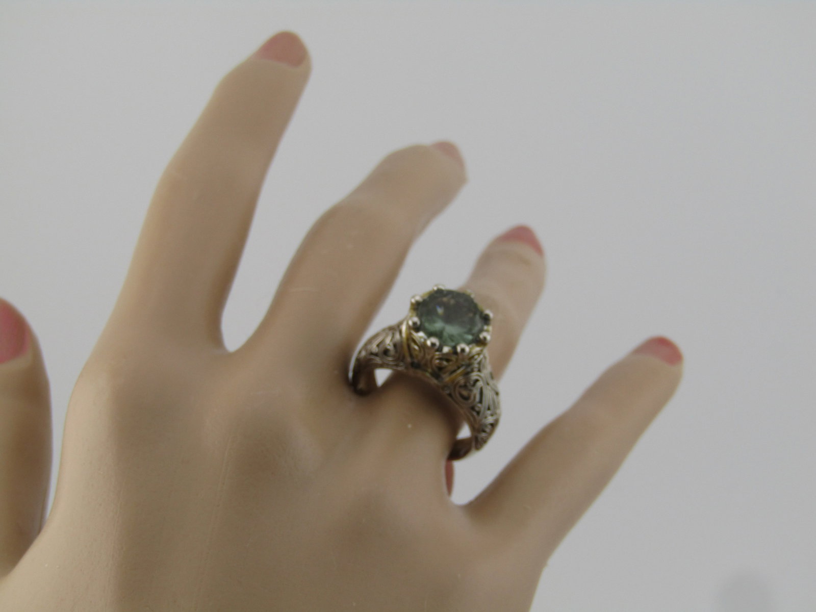 Vintage Green Stone Antique Themed Ring, Sz. 8, Silver Tone, 1980's-1990's - 6