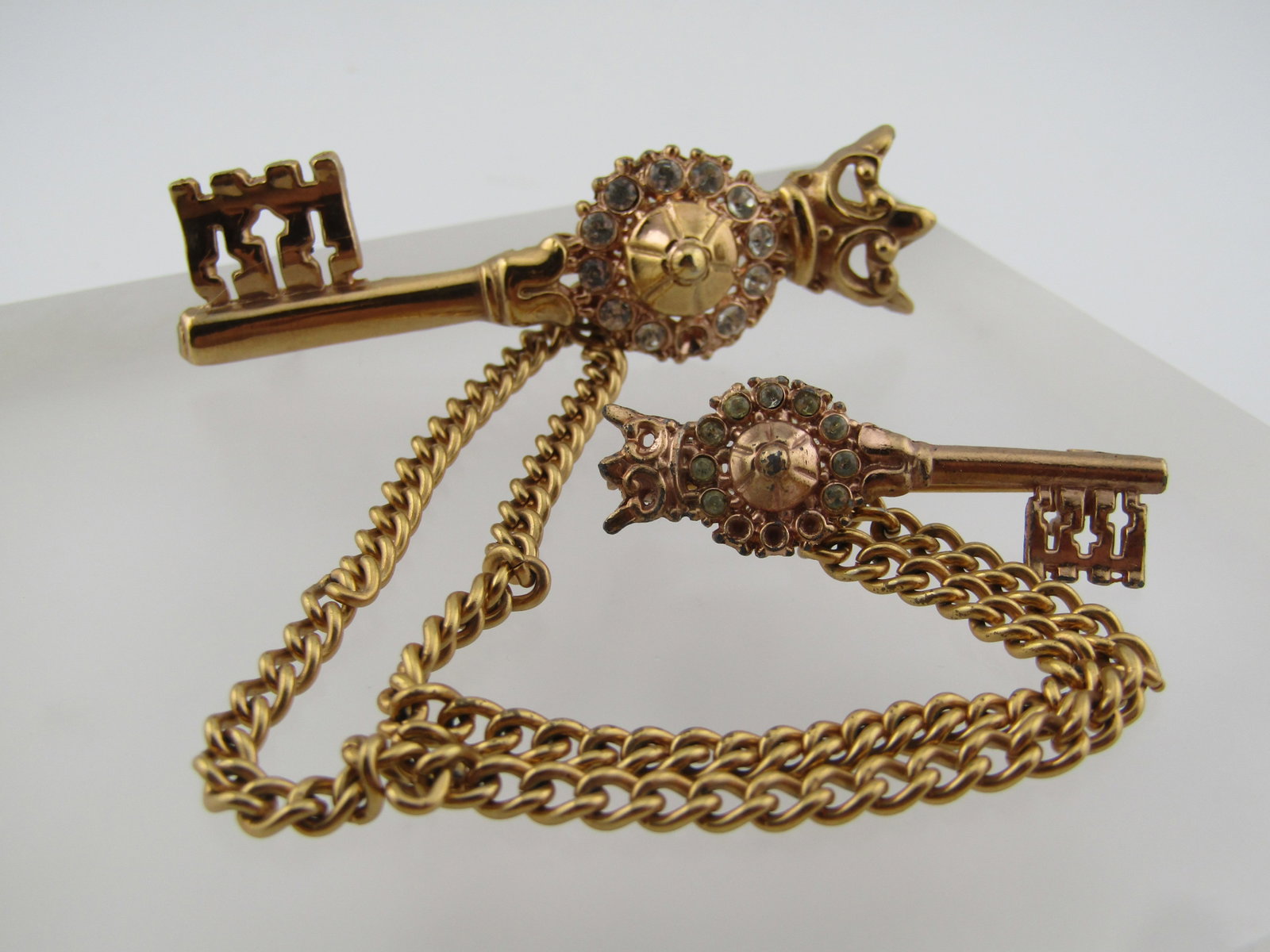Vintage Key Rhinestone Keys with Chain Brooch, 1960's-1980's (1 of 5)