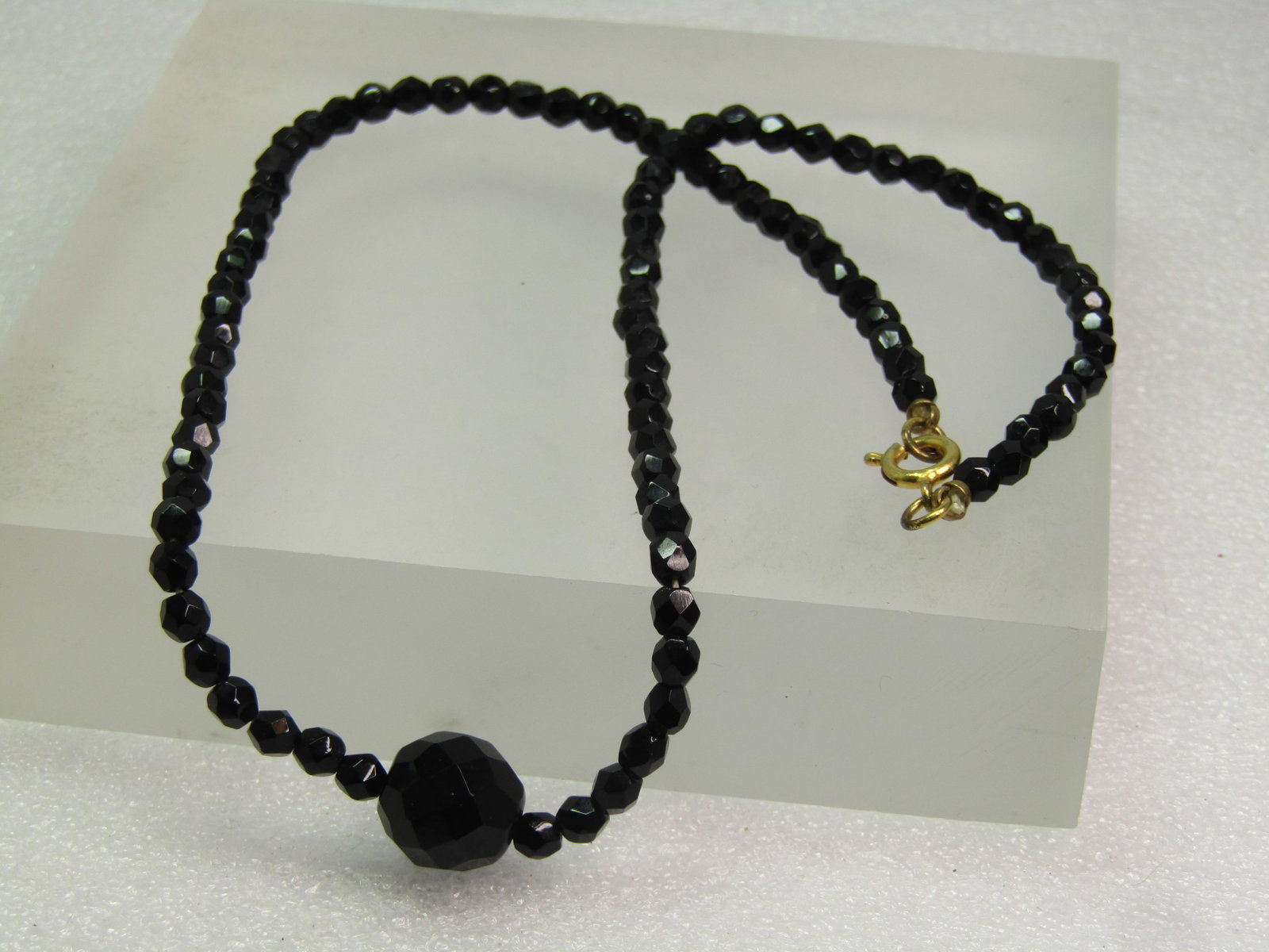 Vintage Black Glass Beaded Necklace, Faceted, 16", 1950's-1960's - 4