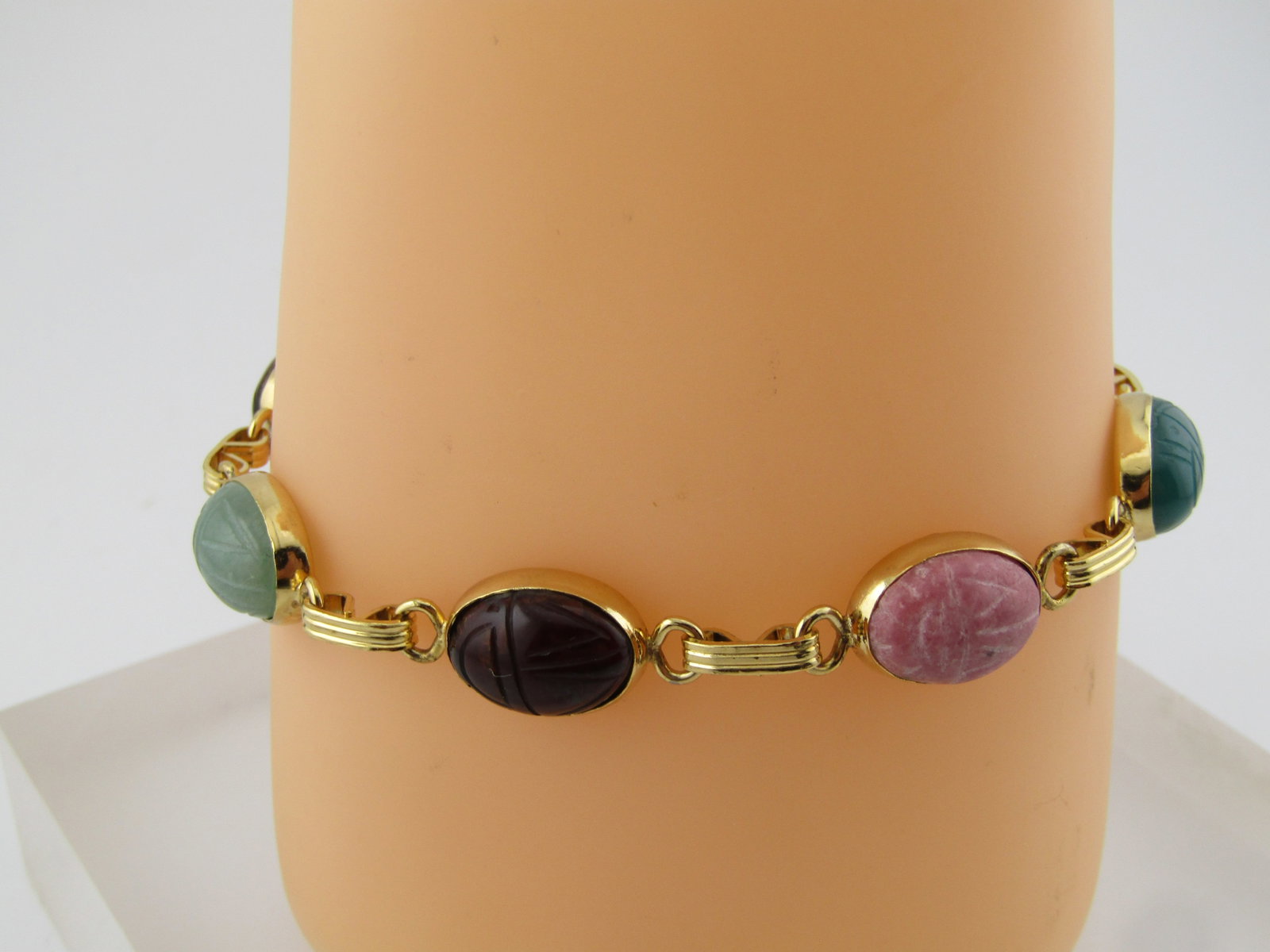Vintage Gold Tone Scarab Bracelet, 8", 1980's. Egyptian Themed, (1 of 9)