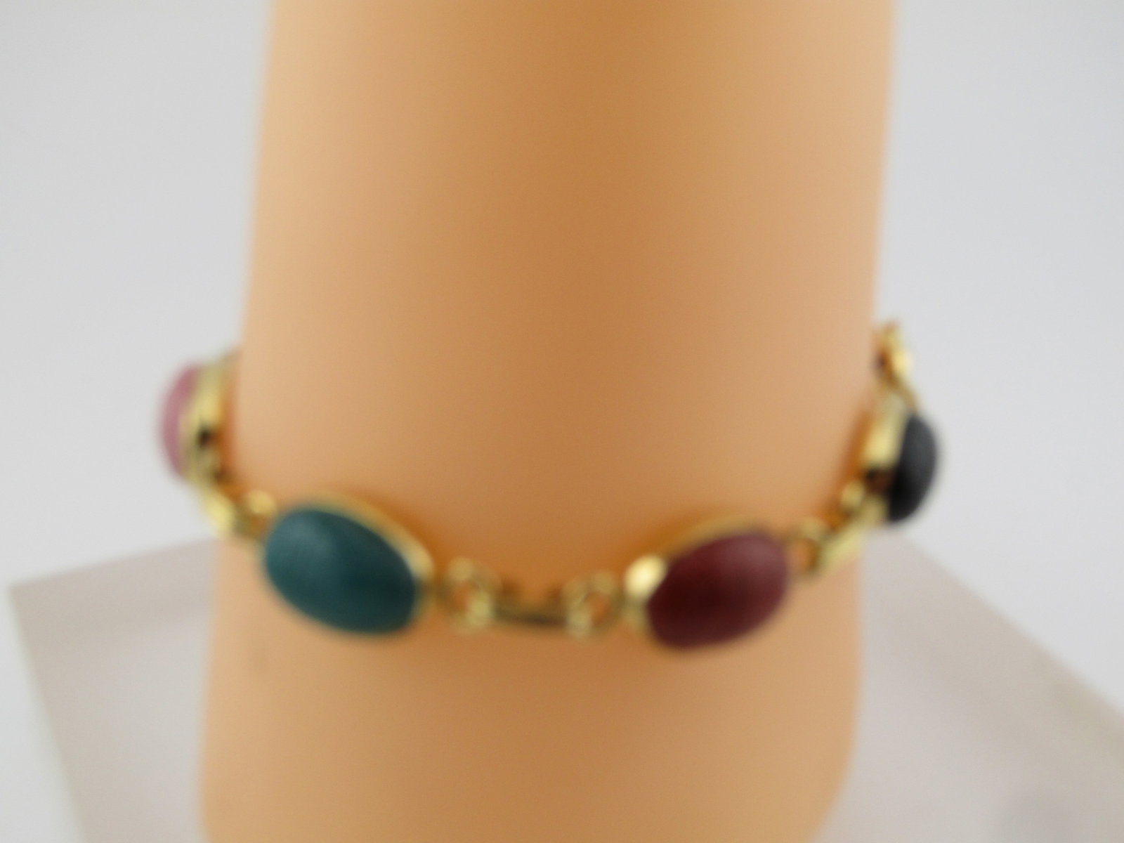 Vintage Gold Tone Scarab Bracelet, 8", 1980's. Egyptian Themed, - 2
