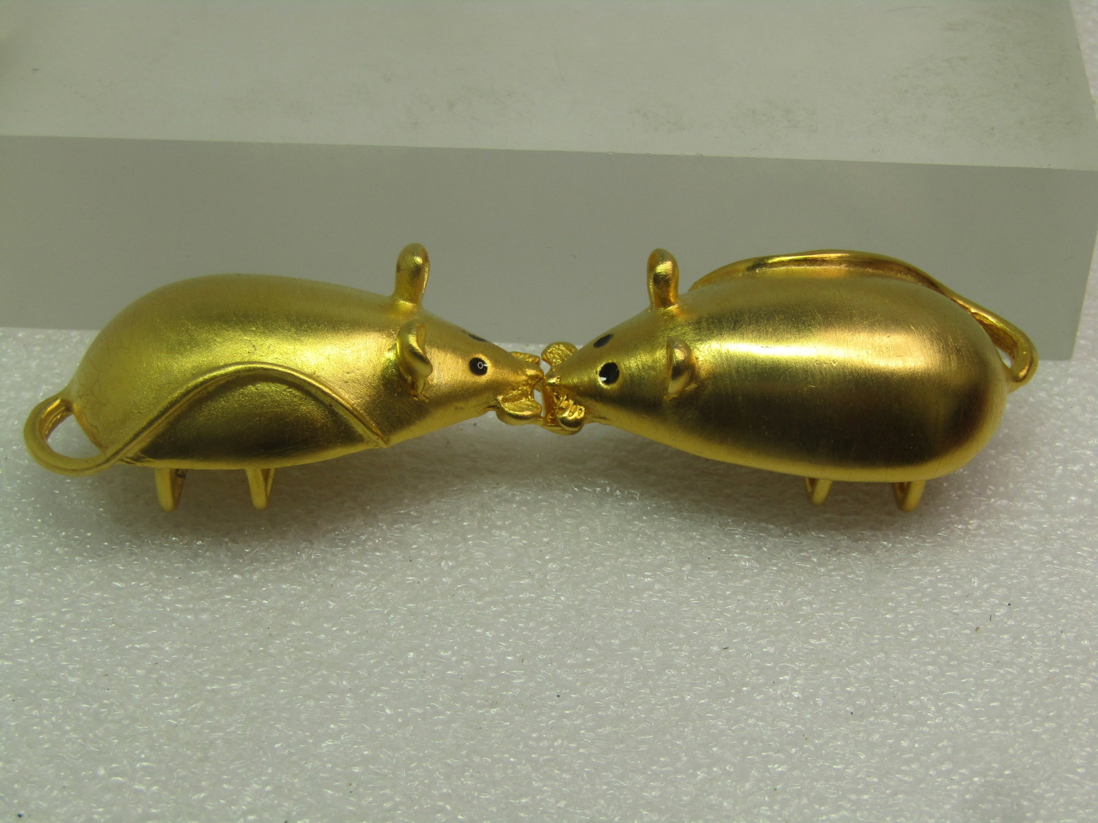 Vintage Mouse Interlocking Buckle Set, 1970's - 3
