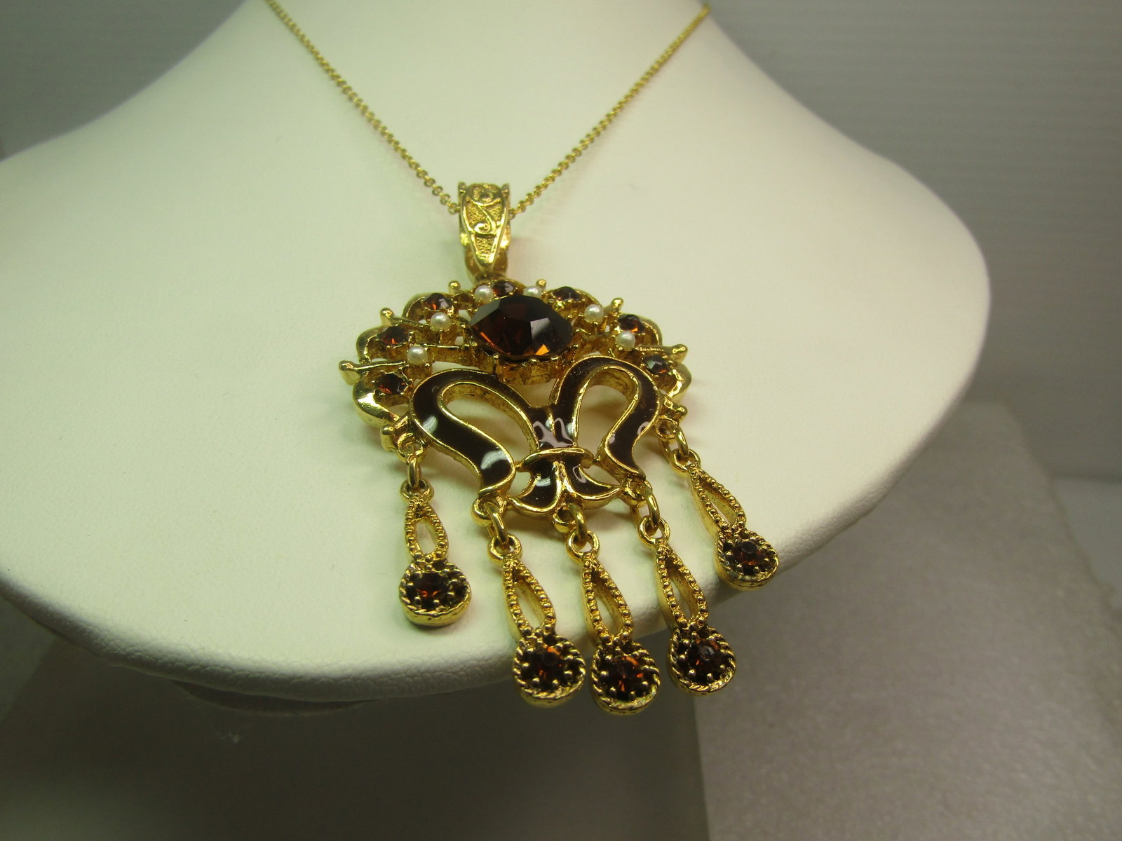 Vintage Brown Rhinestone, Faux Pearl Necklace, Enameled Accent, 16", 1980's-1990's - 3