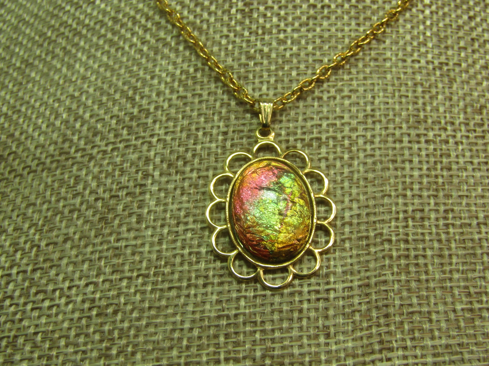 Vintage Faux Opal Shimmery Necklace, 18", 1970's - 2