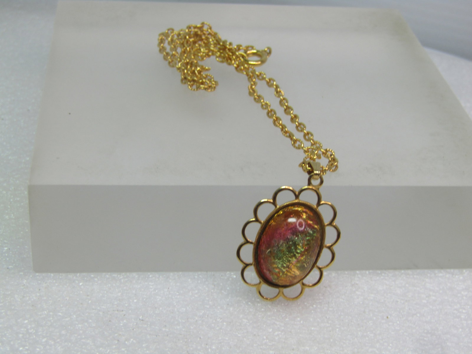 Vintage Faux Opal Shimmery Necklace, 18", 1970's - 4