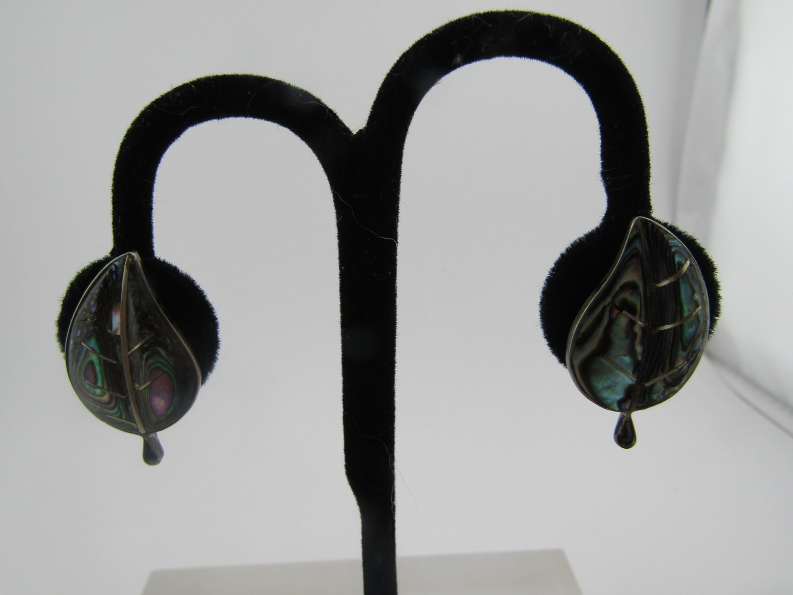 Vintage Sterling Inlaid Abalone Leaf Earrings, Screwback, Mexico, 1960's-1970's: Vintage Sterling Inlaid Abalone Leaf Earrings, Screwback, Mexico, 1960's-1970's. The mechanisms are Alpaca silver which is a non sterling alloy. The leaves themselves are sterling with sterling veinin