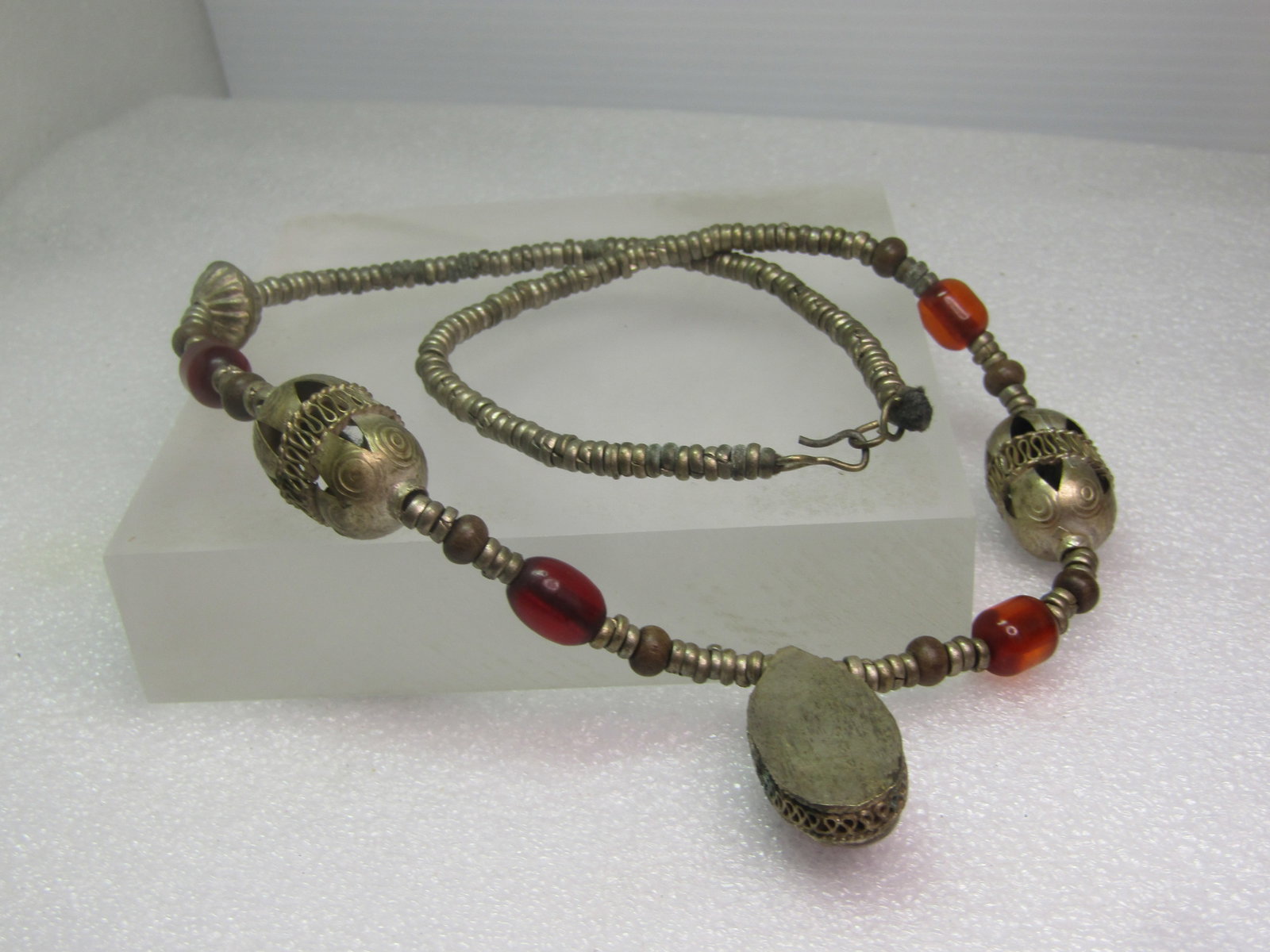 Vintage Mid-Eastern/Bedouin, Moroccan Agate Metal Beaded Necklace, 21" - 6