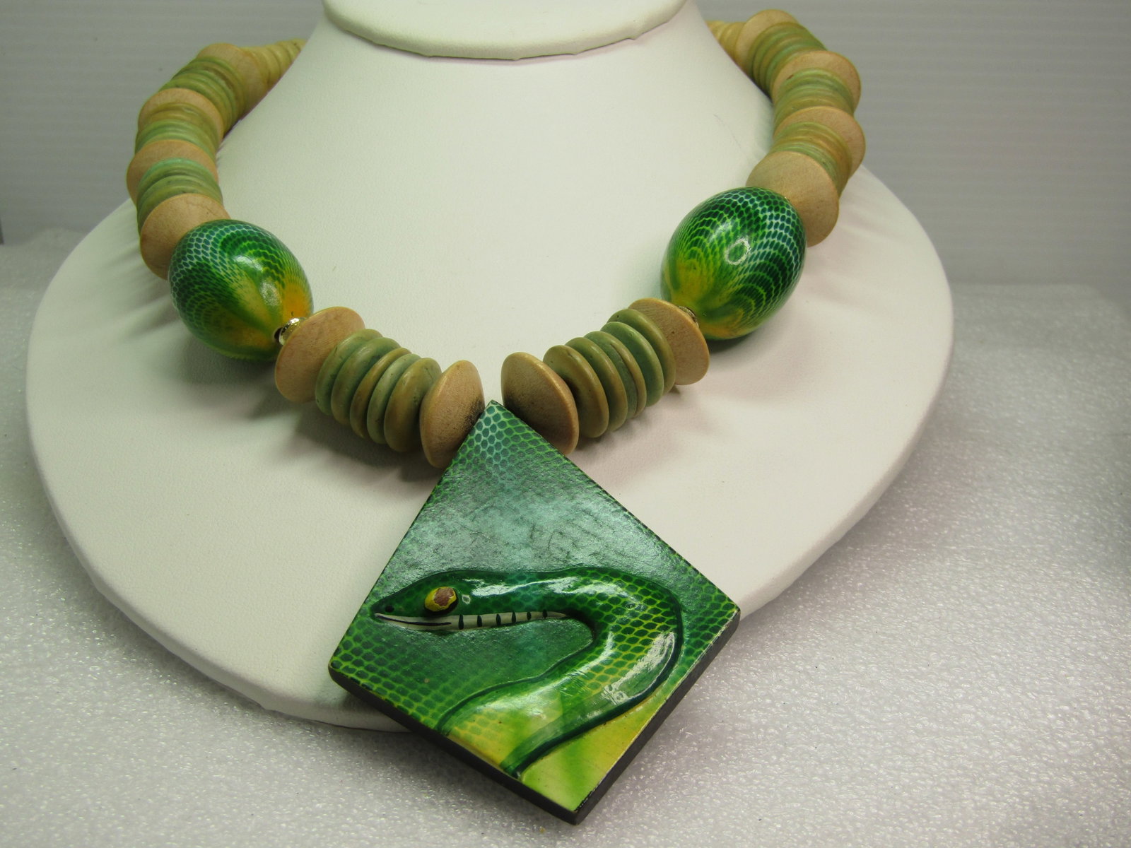 Vintage Natural Wood Carved Snake Beaded Necklace, 22", 1970's (1 of 6)