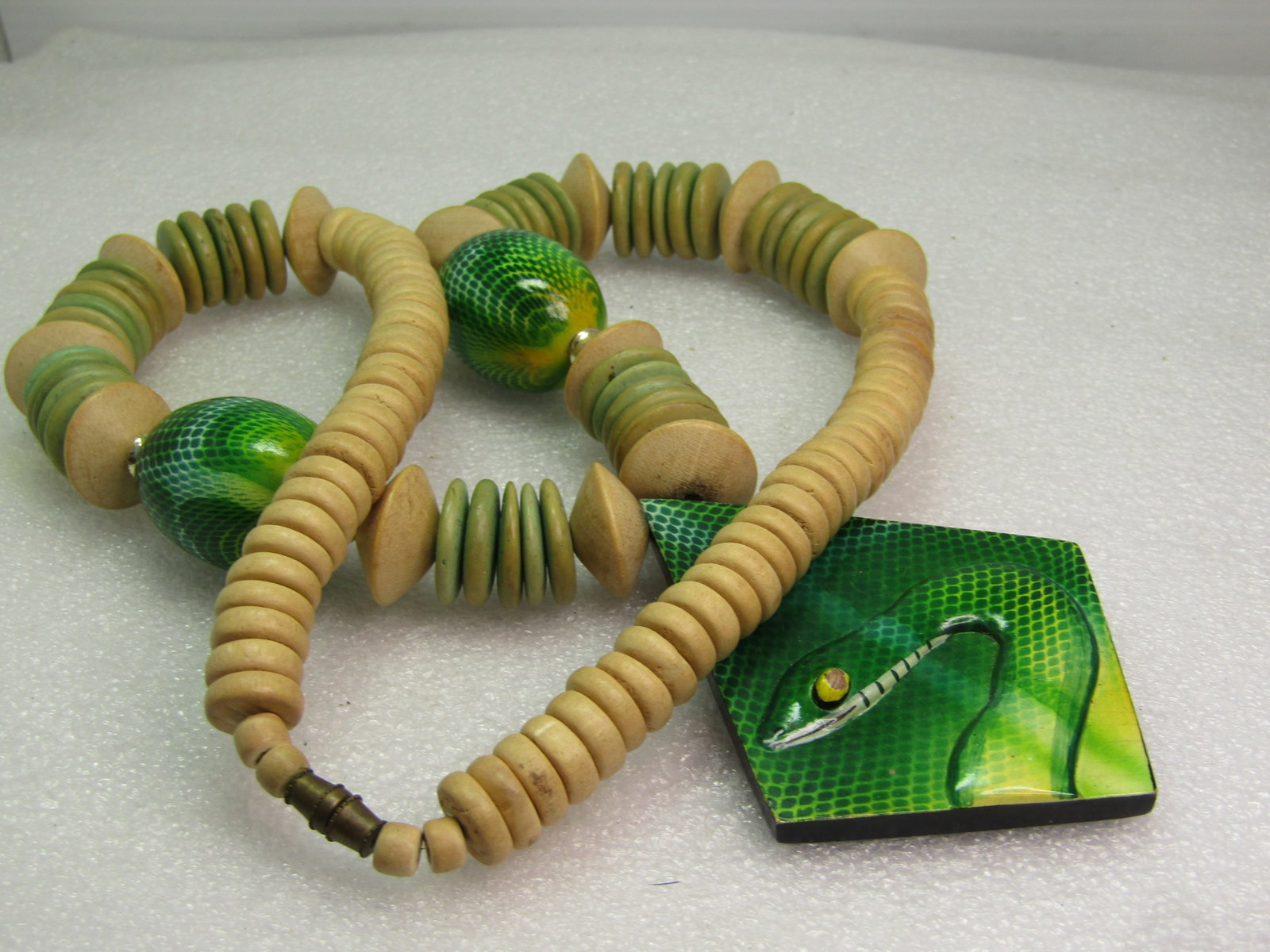 Vintage Natural Wood Carved Snake Beaded Necklace, 22", 1970's - 5