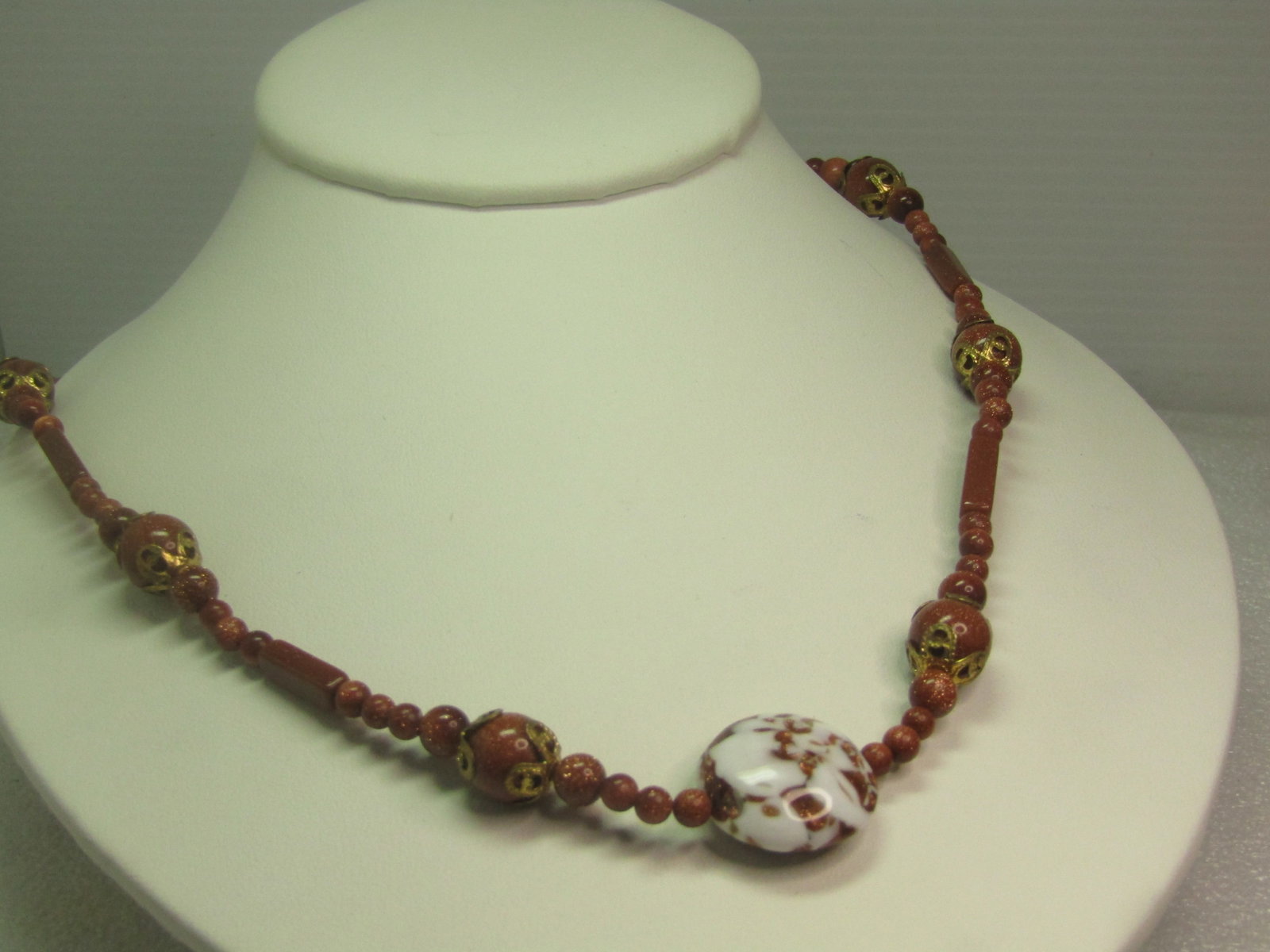 Vintage Gold stone and Coppery Glass Beaded Necklace, 20", 1980's-1990's - 3