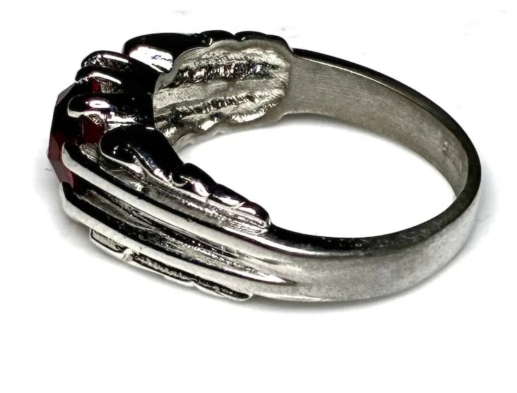 Vintage Sterling Silver Red Stone Ring - 4