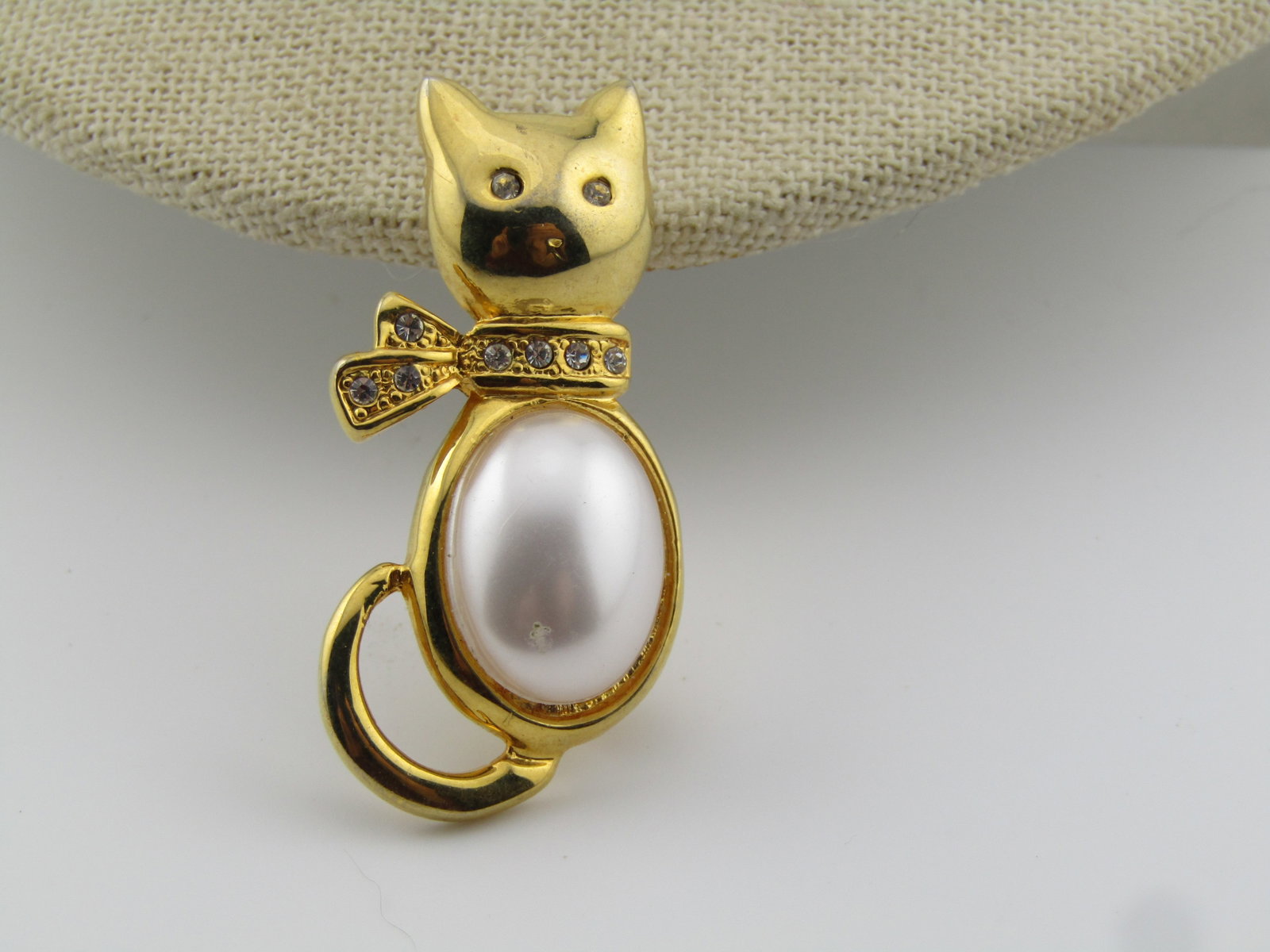 Vintage Cat Brooch, Faux Pearls/Rhinestones, 1980's - 3