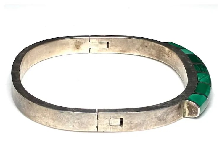 Vintage Mexican Taxco Sterling SIlver and Malachite Inlay Bangle Bracelet - 3