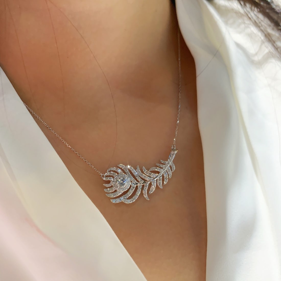 14K GOLD 1.25 CTW NATURAL H DIAMOND NECKLACE - 6