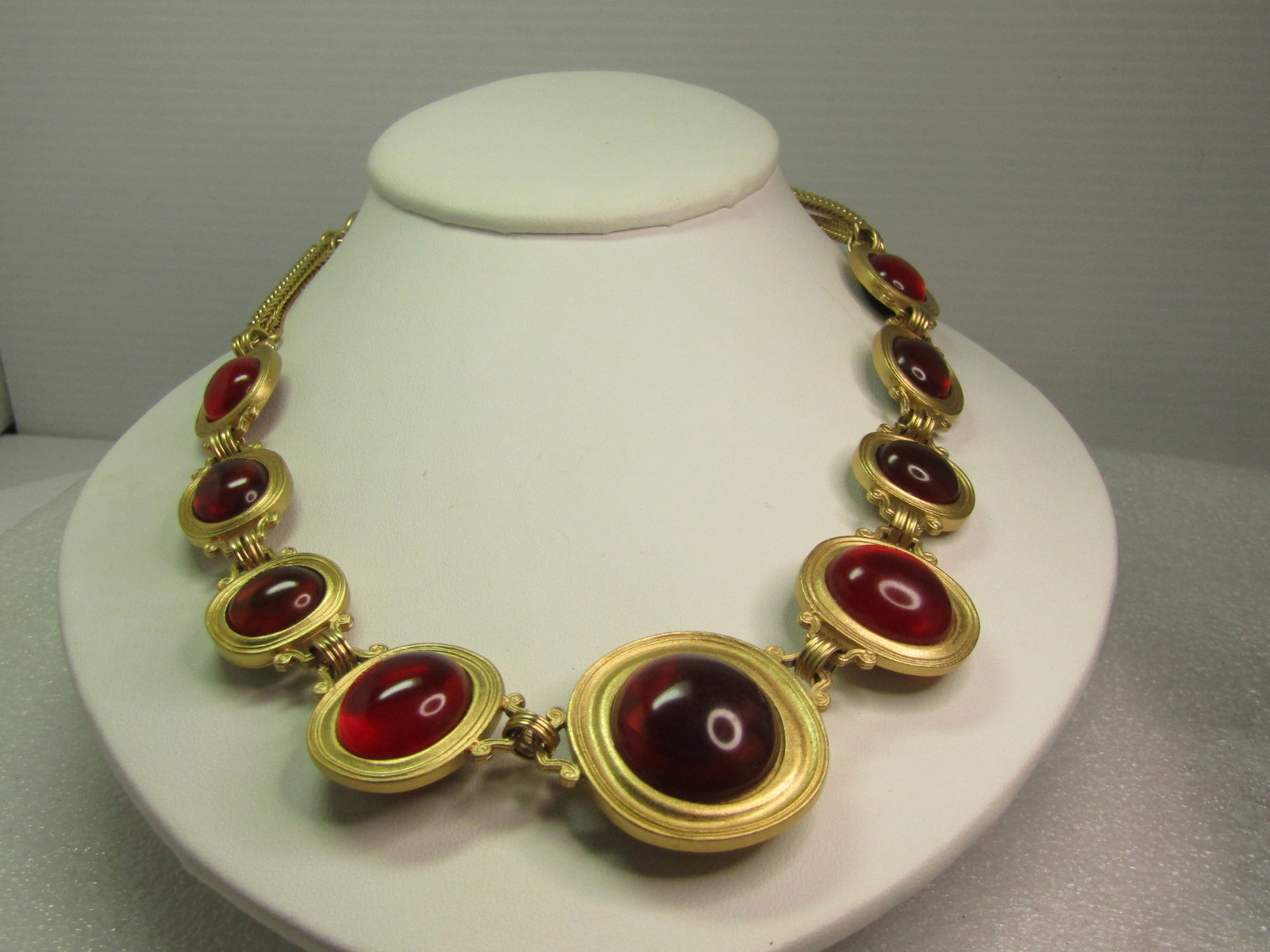Vintage Red/Green Yves Saint Laurent Necklace, By Robert Goosens, 1980's, 18": Title:Vintage Red/Green Yves Saint Laurent Necklace, By Robert Goosens, 1980's, 18" Description:Vintage Red/Green Yves Saint Laurent Necklace, By Robert Goosens, 1980's, 18". These are oval cabochons 