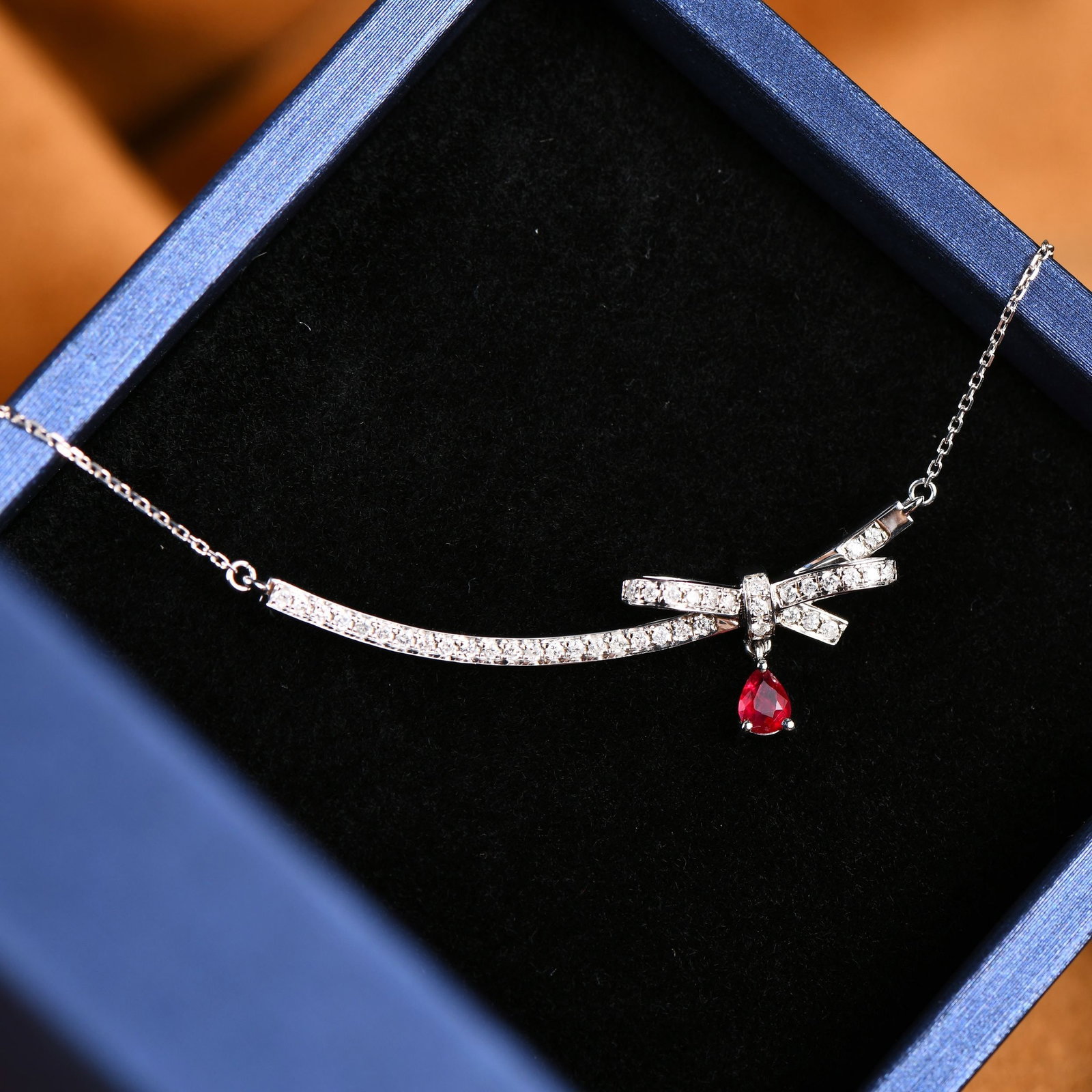 14K GOLD 0.59 CTW NATURAL RUBY and DIAMOND NECKLACE: Title:14K GOLD 0.59 CTW NATURAL RUBY and DIAMOND NECKLACE Description:Ref:230678170Gold Content:14K GoldMain Gemstone:RubyNumber of stones:1Shape:PearCarat Weight:0.25ct Color:PigeonBlood RedTreatment