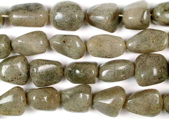 Plain Chunky Agate Nuggets / Gemstone Beads: Title: Plain Chunky Agate Nuggets / Gemstone Beads Description: These Plain Chunky Agate Nuggets have long been prized for their versatility and natural beauty, serving as the foundation for
