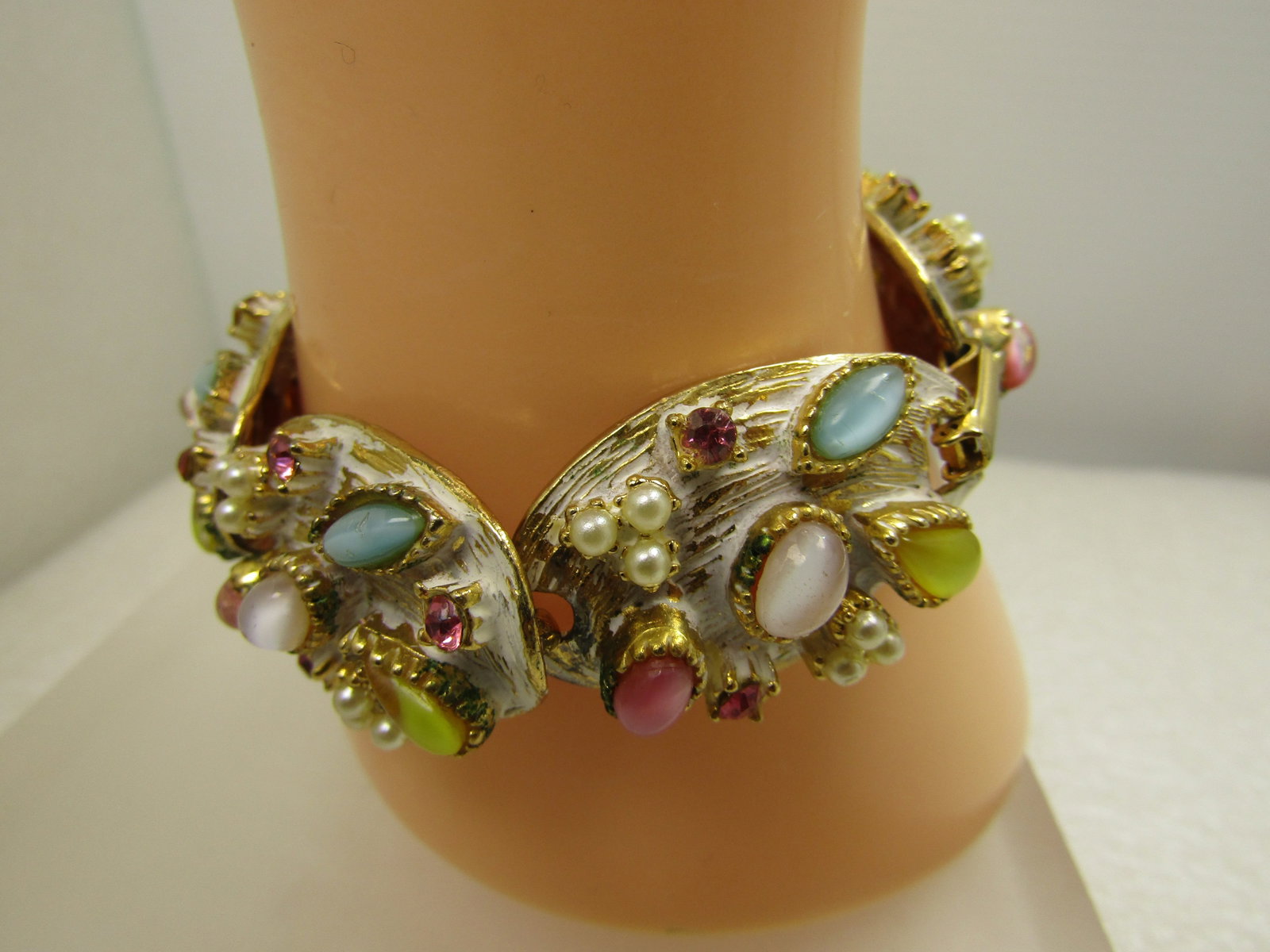 Vintage Har Signed Enameled Raised Rhinestone, Bracelet, Clip Earrings Set, signed HAR, 1950's, RARE - 4
