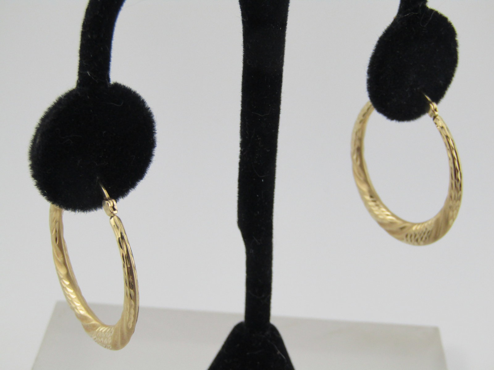 Vintage 14kt Hoop Earrings, Pierces, Signed, 1980's-1990's - 2