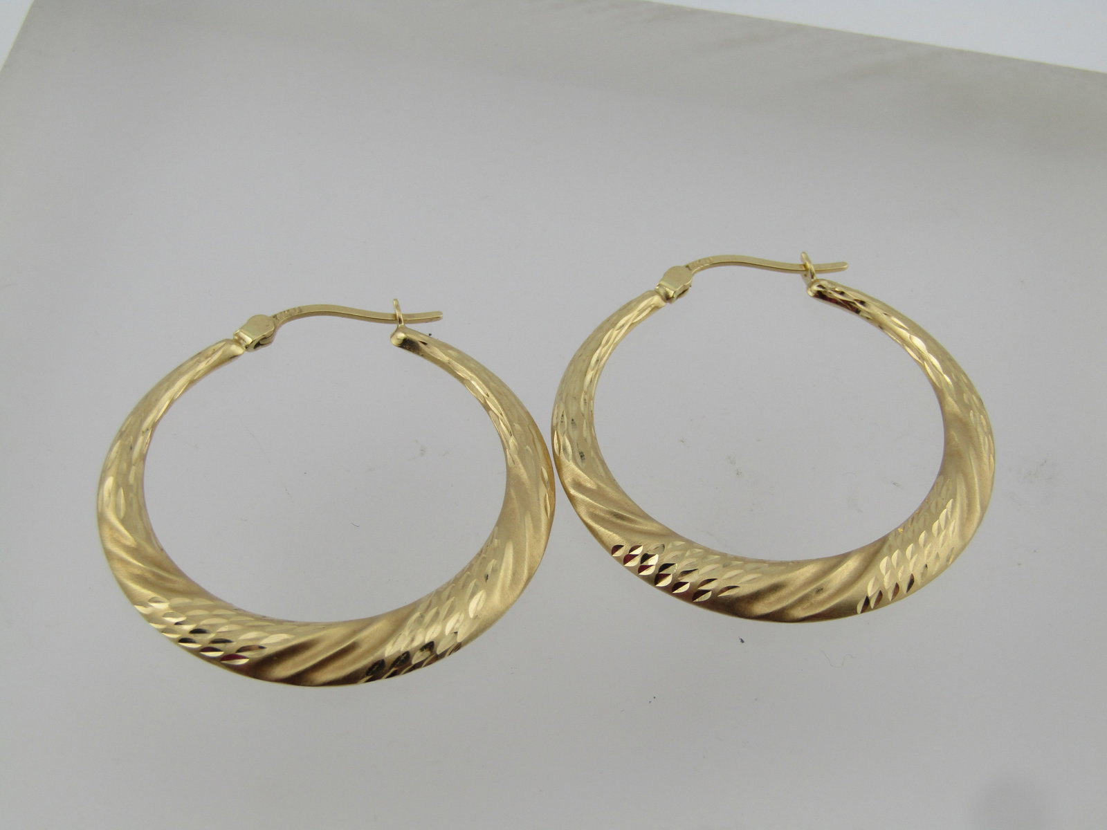 Vintage 14kt Hoop Earrings, Pierces, Signed, 1980's-1990's - 3